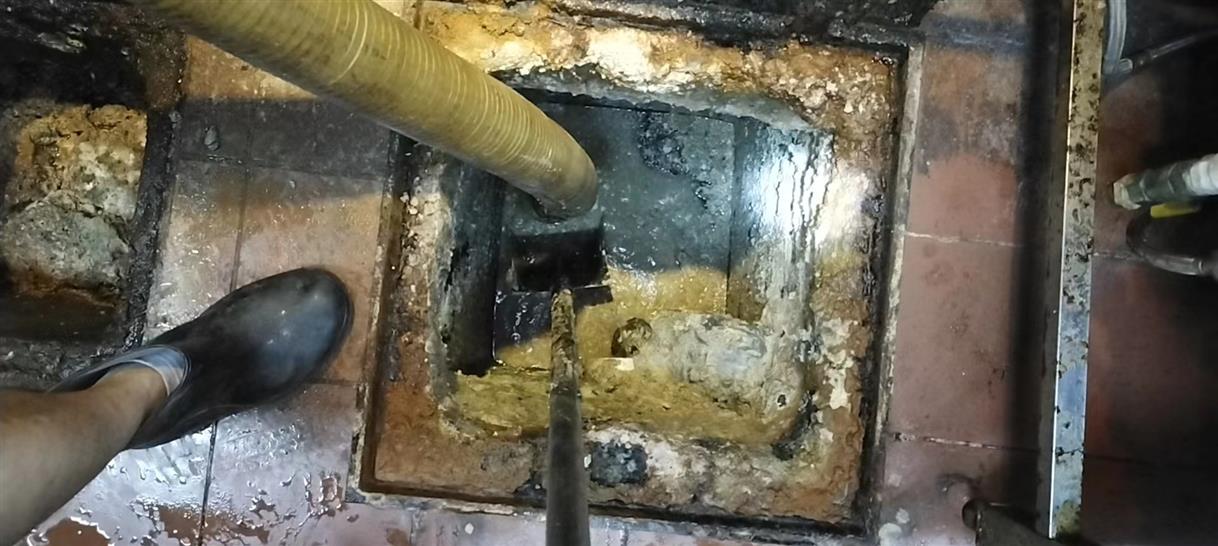 抚松污水池清理一般都有毒气，怎么预防中毒呢？