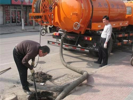 抚松清掏化粪池，健康生活从这里开始